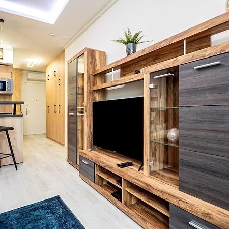 Vidra-Lak With Private Parking Apartman Budapest Kültér fotó
